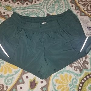 Lululemon Hotty hot shorts size 10